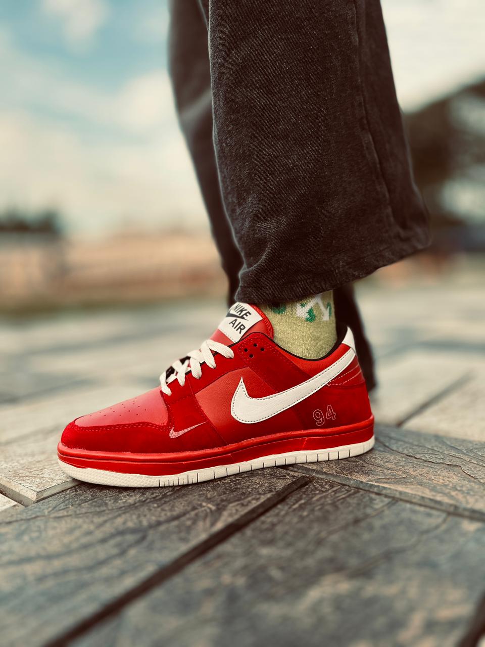 Nike Dunk Red