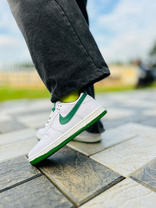Nike Dunk WHITE GREEN