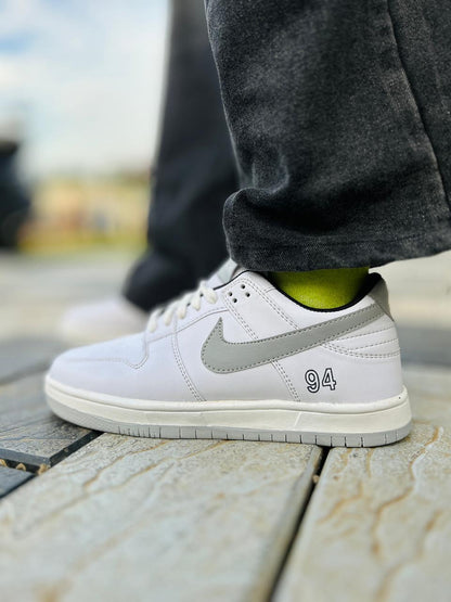 Nike SB Dunk Supreme 94