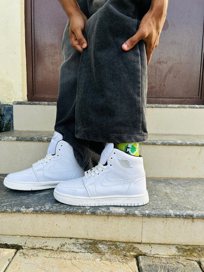 Nike AIR JORDAN TRIPLE WHITE