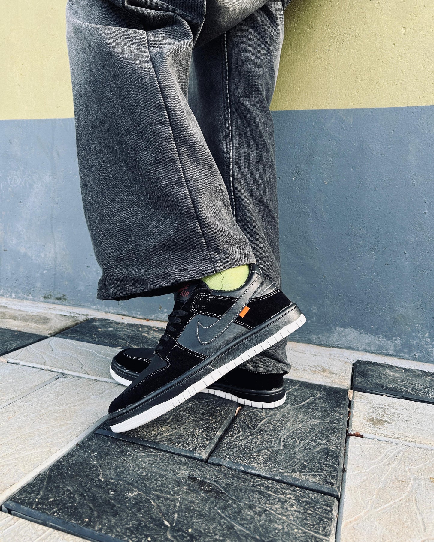 Nike SB Dunk Black