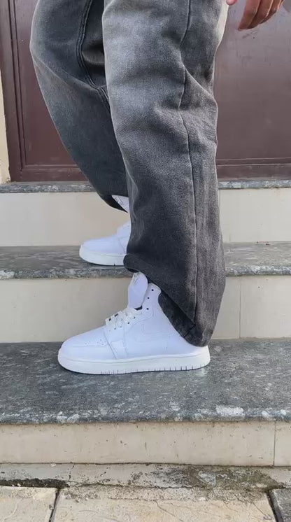 Nike AIR JORDAN TRIPLE WHITE